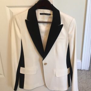 Ivanka Trump white blazer